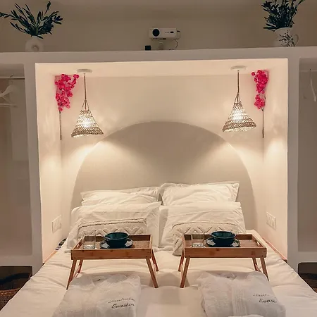 Santorini Evasion - De Luxe Apartment